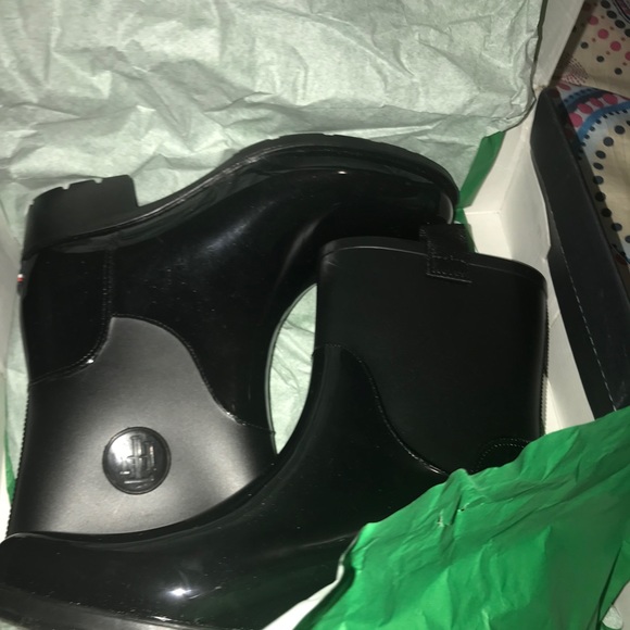 Rain Boots - Picture 3 of 8